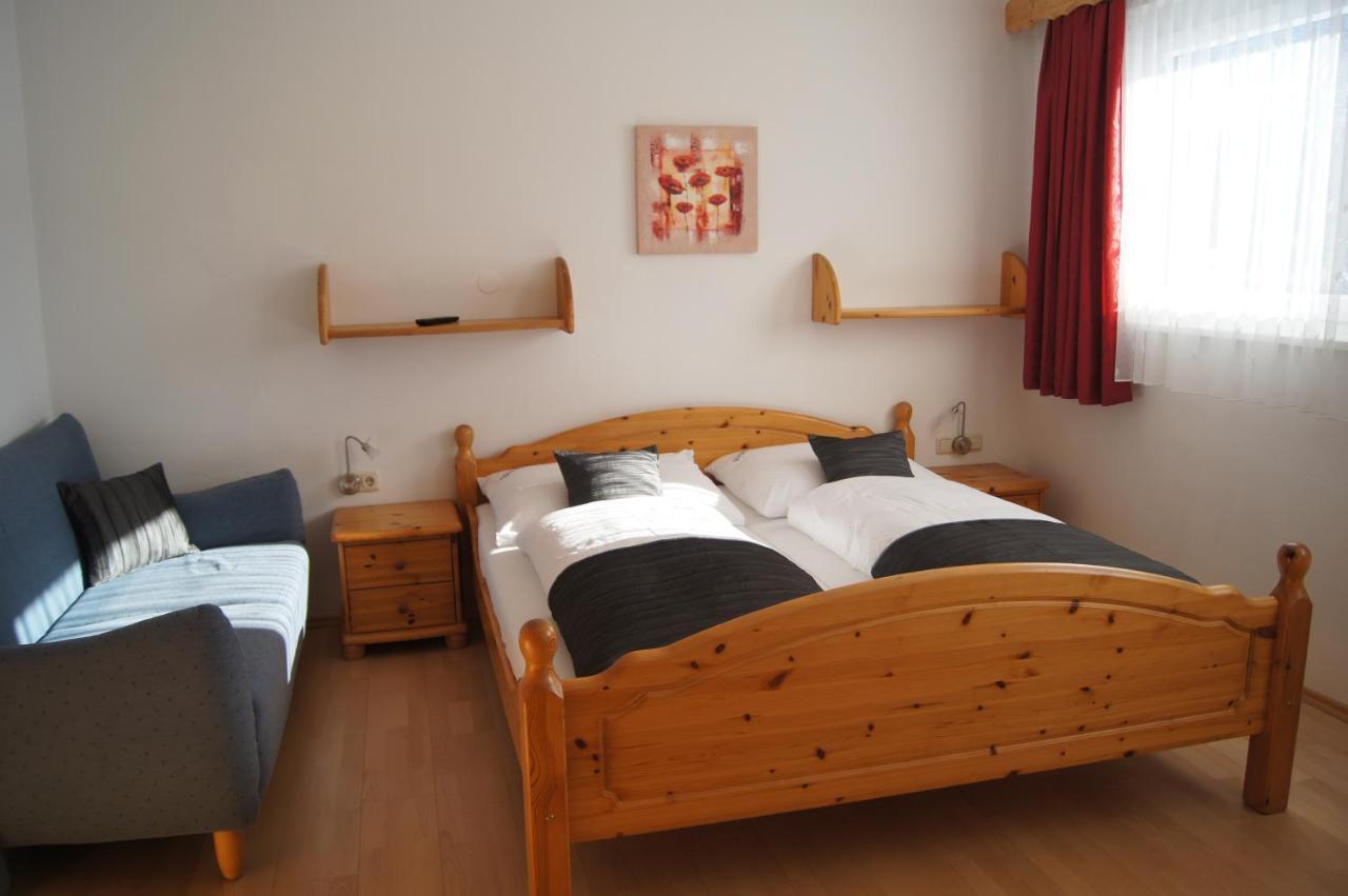 Appartementhaus Fink Bad Mitterndorf Quarto foto